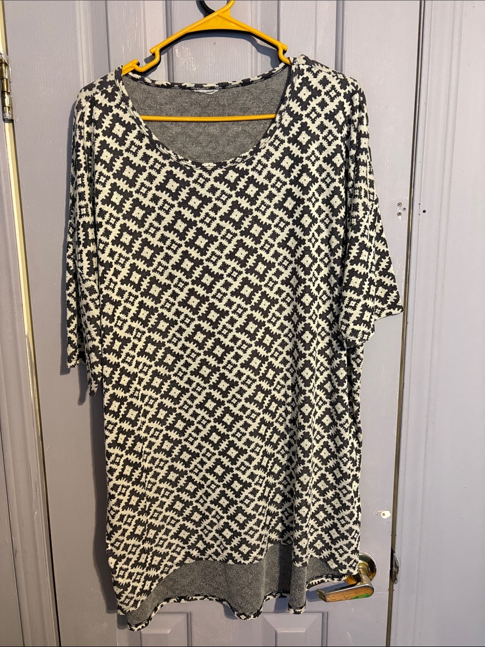 LuLaRoe Irma Black and White Geometric Tunic